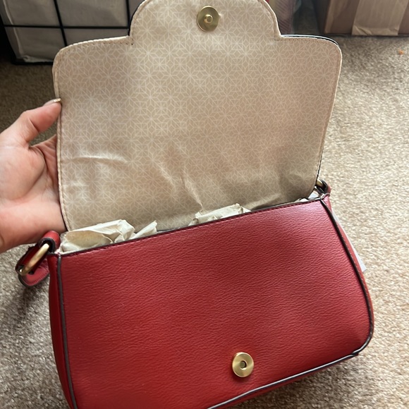 New - Picture 3 of 3